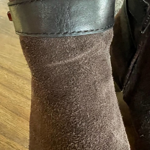 Coach Patricia Suede Ankle Boots Size 9 - Picture 10 of 10